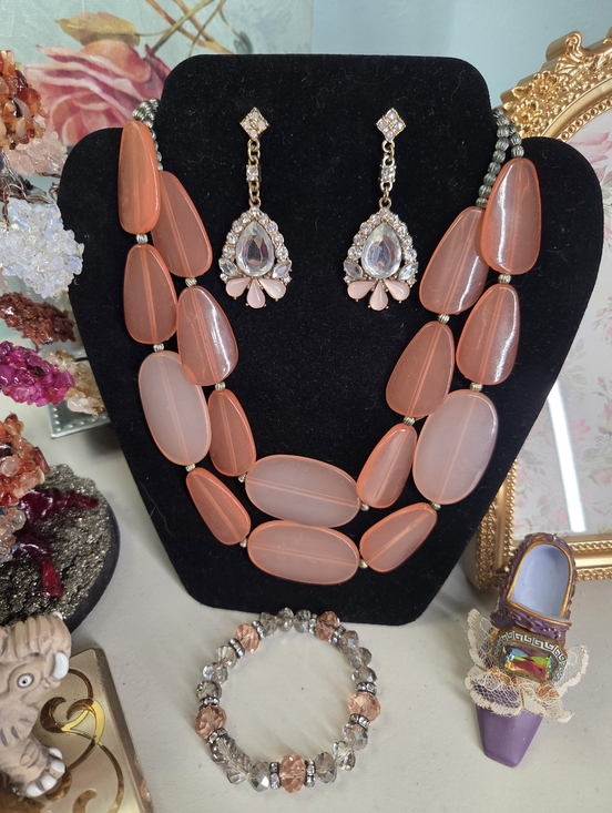 Jewelry - Women’s Pink Coral Statement Bead Necklace and Earring Jewelry Set